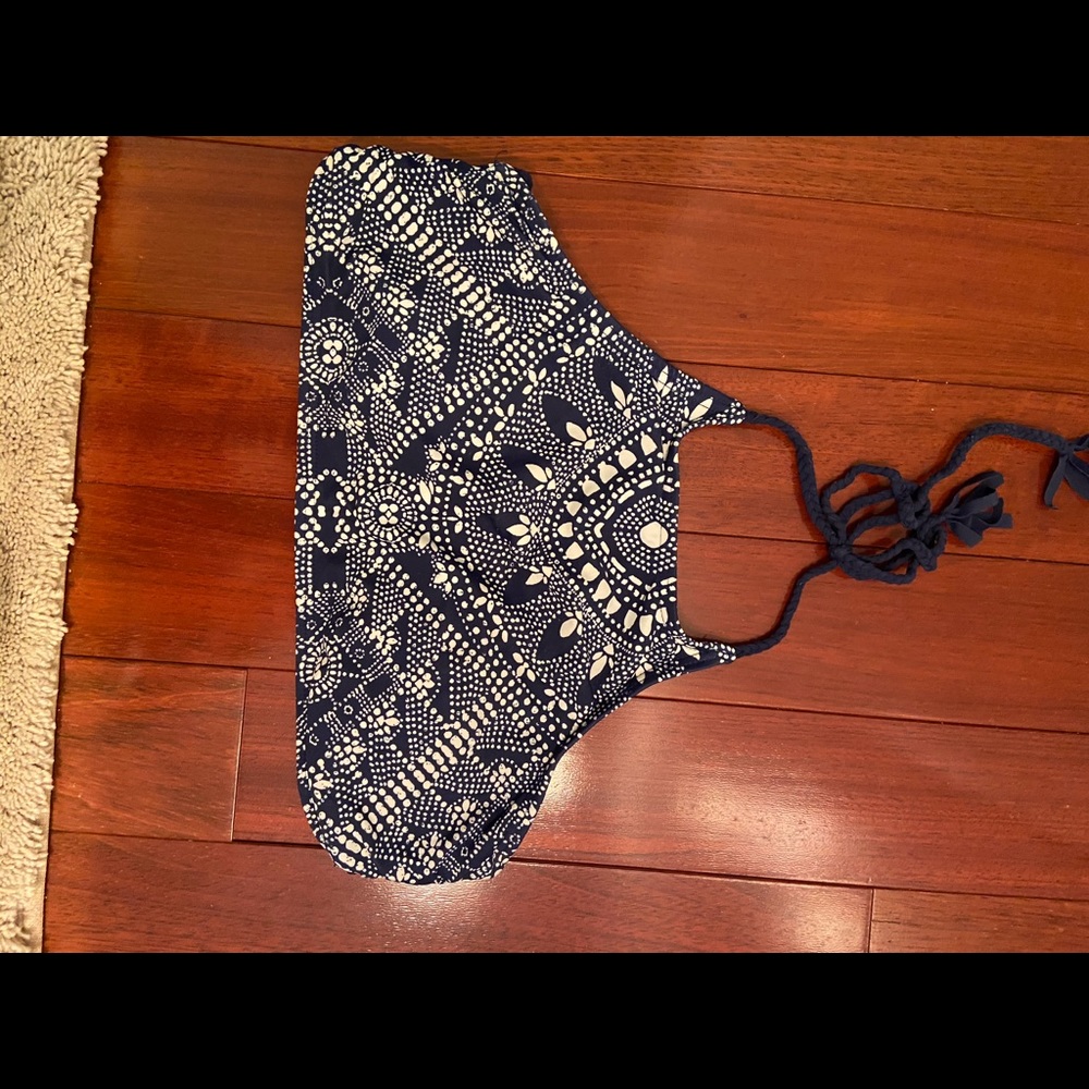 Bathing suit top
